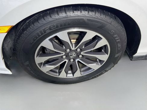 Used 2022 Honda Odyssey EX-L image 14