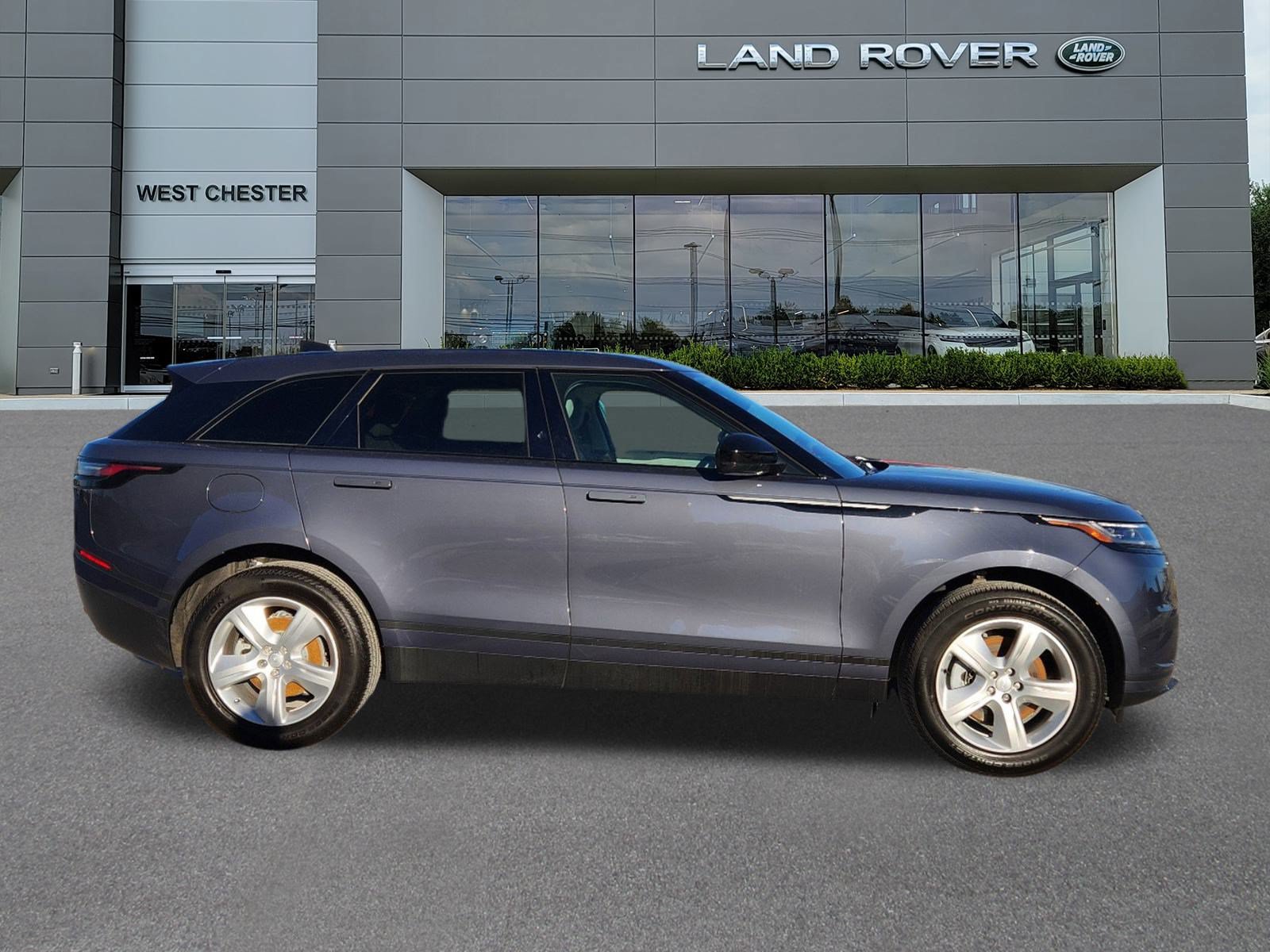 Certified 2025 Land Rover Range Rover Velar S AWD/4WD image 3