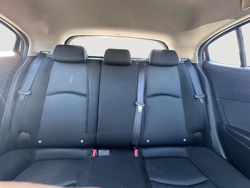 Used 2015 MAZDA MAZDA3 i Sport FWD image 13