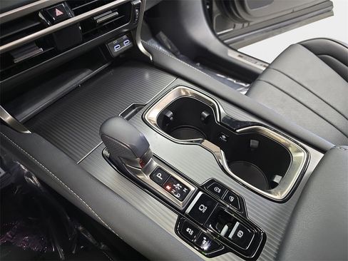 Used 2023 Lexus RX 350 F Sport image 25