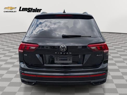 Used 2023 Volkswagen Tiguan SE R-Line AWD/4WD image 4