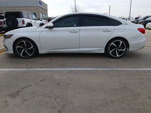 Used 2020 Honda Accord Sport image 10