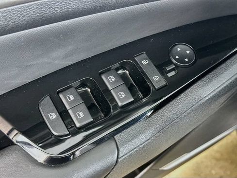 Used 2024 Kia Sportage X-Line w/ X-Line Premium Package AWD/4WD image 18