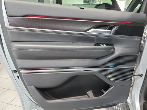 Used 2024 Jeep Grand Wagoneer L Series II w/ Quick Order Packagew 28T image 30