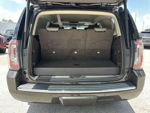 Used 2019 GMC Yukon Denali w/ Denali Ultimate Package AWD/4WD image 26