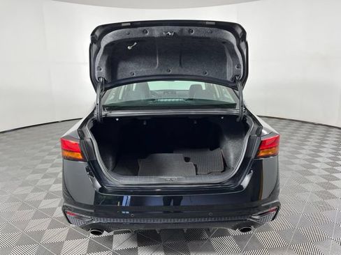 Used 2024 Nissan Altima 2.5 SR FWD image 43