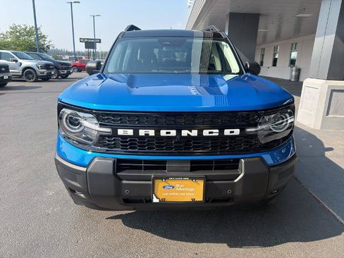 Certified 2025 Ford Bronco Sport Outer Banks w/ Outer Banks Tech Package+ AWD/4WD image 2