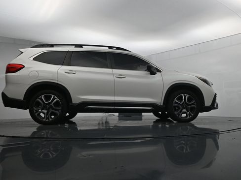 Used 2024 Subaru Ascent Limited AWD/4WD image 38