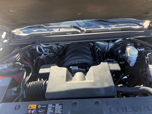 Used 2016 Chevrolet Suburban LS image 47