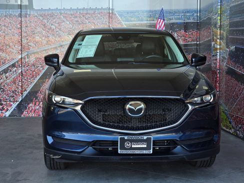 Used 2019 MAZDA CX-5 Touring FWD image 3