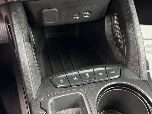 Used 2025 Chevrolet TrailBlazer LS w/ LS Convenience Package AWD/4WD image 19