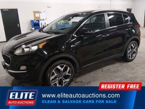 Used 2021 Kia Sportage EX AWD/4WD image 3