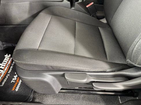 Used 2023 Chevrolet Colorado W/T RWD image 12