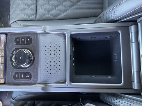 New 2026 Genesis G90 3.5T Prestige image 17