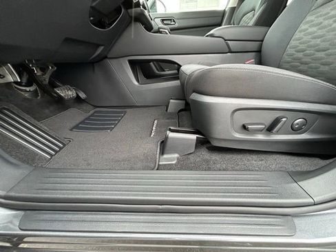 New 2026 Nissan Pathfinder SV AWD/4WD image 23
