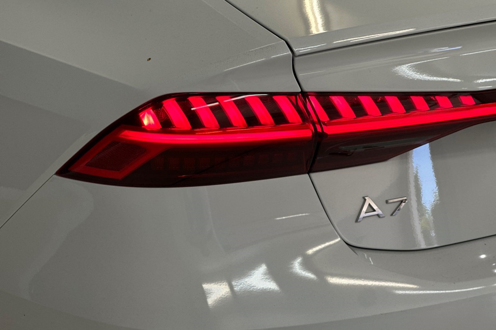 Used 2023 Audi A7 3.0T Premium Plus w/ Premium Plus AWD/4WD image 30