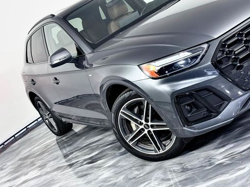 Used 2023 Audi Q5 e Premium Plus w/ Premium Plus Package AWD/4WD image 4