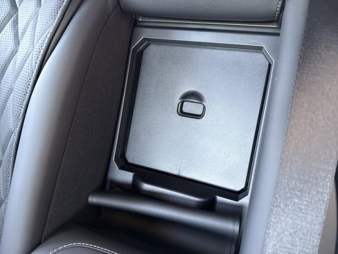 New 2026 Mercedes-Benz S 580 4MATIC Sedan image 45