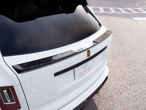 Used 2023 Rolls-Royce Cullinan w/ Cullinan Package image 15