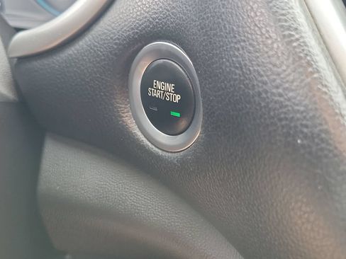 Used 2019 Chevrolet Malibu LS FWD image 16