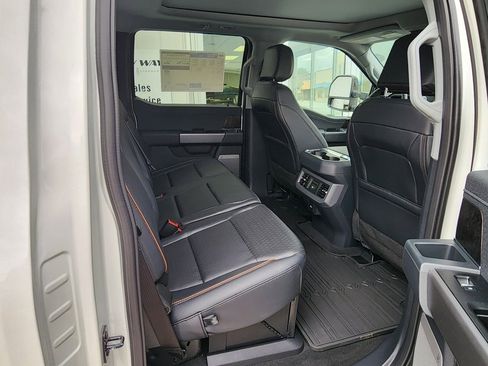 New 2026 Ford F350 Lariat w/ FX4 Off-Road Package image 16