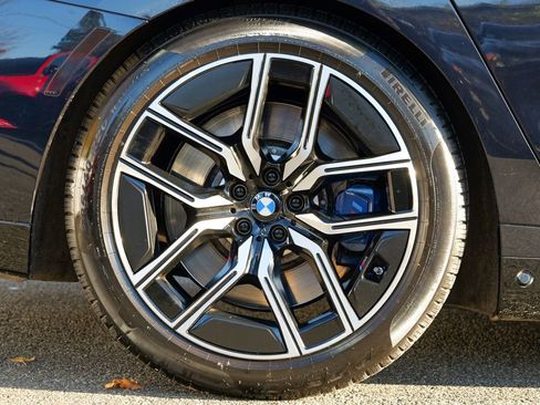 Used 2023 BMW 760i xDrive 760i xDrive w/ Executive Package image 13