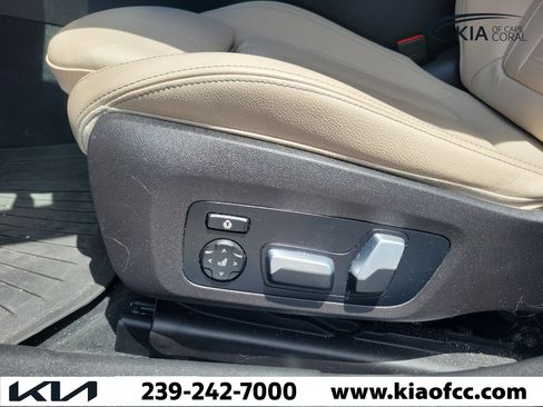 Used 2021 BMW 330i Sedan w/ Convenience Package RWD image 24