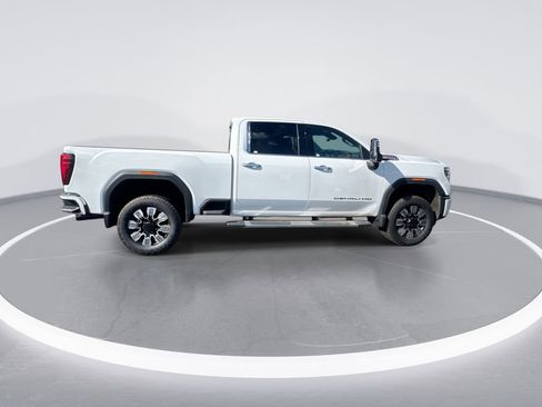 Used 2024 GMC Sierra 2500 Denali w/ Denali Reserve Package image 9