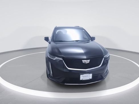Used 2021 Cadillac XT6 Sport w/ LPO, Floor Liner Package AWD/4WD image 2