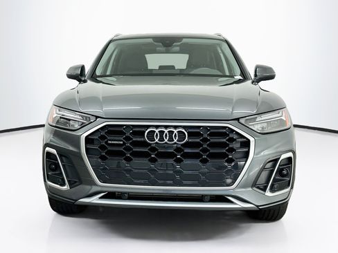 Used 2023 Audi Q5 2.0T Premium Plus w/ Premium Plus Package AWD/4WD image 2