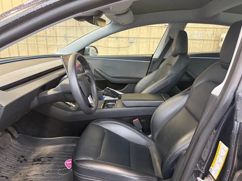 Used 2024 Tesla Model 3 Standard Range RWD image 13