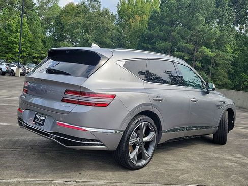 Used 2025 Genesis GV80 3.5T Prestige image 12