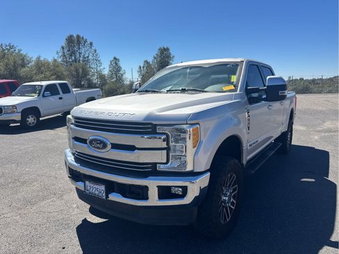 Certified 2017 Ford F250 Lariat w/ Lariat Value Package AWD/4WD image 1