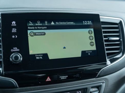 Used 2024 Honda Passport TrailSport image 28