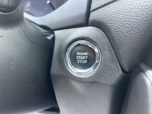 Used 2024 Toyota RAV4 XLE FWD image 30