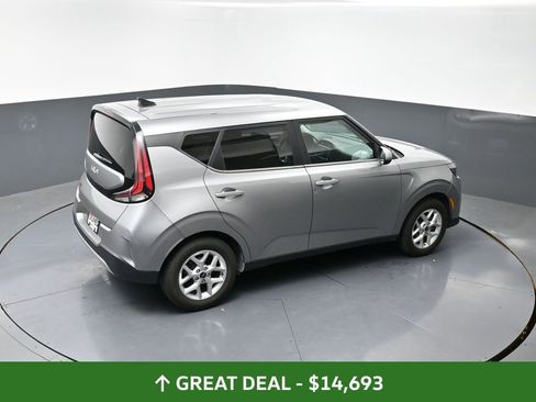 Used 2023 Kia Soul LX w/ Option Group 015 image 33