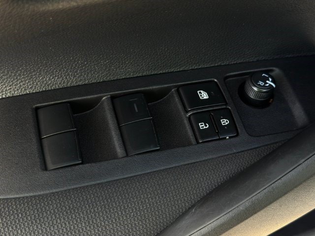 Used 2026 Toyota Corolla LE FWD image 13
