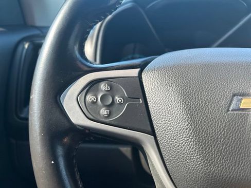 Used 2020 Chevrolet Colorado LT w/ LT Convenience Package RWD image 18