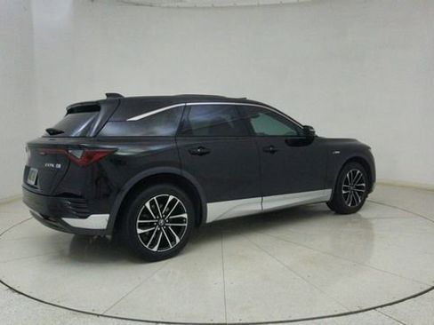 Used 2024 Acura ZDX A-Spec image 69