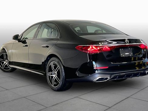 New 2026 Mercedes-Benz E 350 4MATIC Sedan image 3