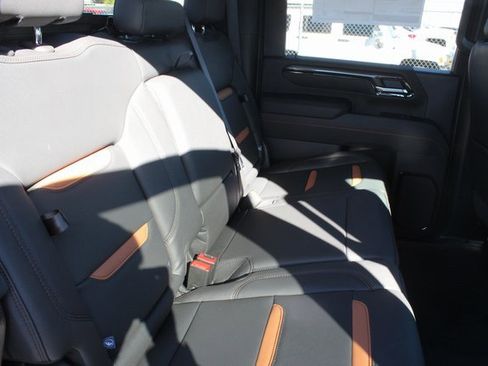 New 2026 GMC Sierra 3500 AT4 w/ AT4 Premium Plus Package image 31