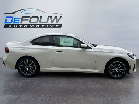 New 2026 BMW 230i xDrive Coupe w/ Convenience Package image 10