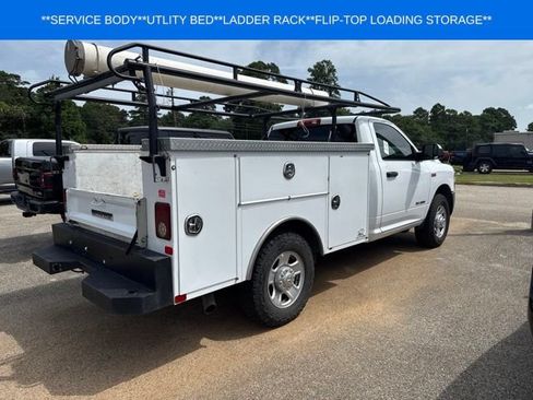 Used 2022 RAM 2500 Tradesman RWD image 3