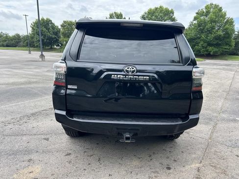 Used 2021 Toyota 4Runner SR5 Premium AWD/4WD image 6