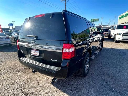 Used 2017 Ford Expedition EL XLT image 7