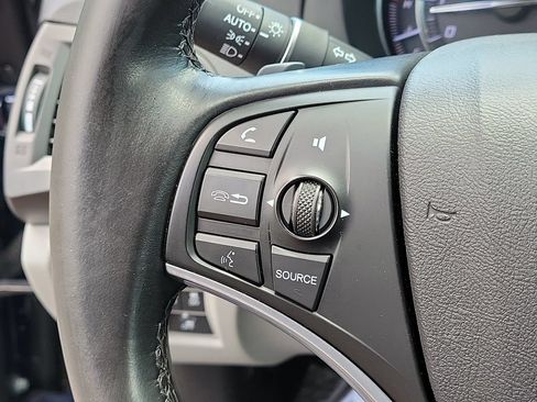 Used 2020 Acura MDX FWD w/ Technology Package image 30
