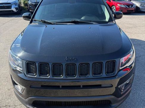 Used 2020 Jeep Compass Latitude FWD image 10