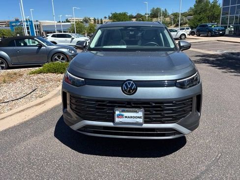 New 2026 Volkswagen Tiguan SE AWD/4WD image 2