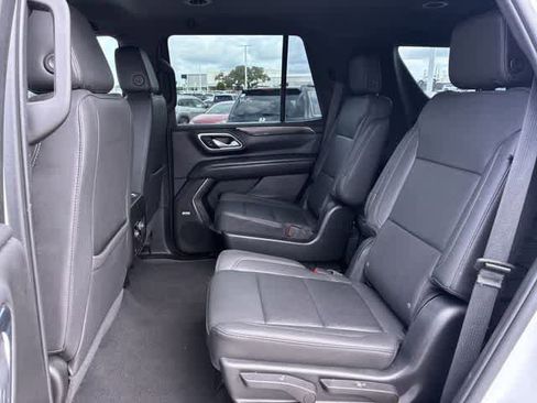 Used 2022 Chevrolet Tahoe Z71 w/ Z71 Off-Road Package AWD/4WD image 20