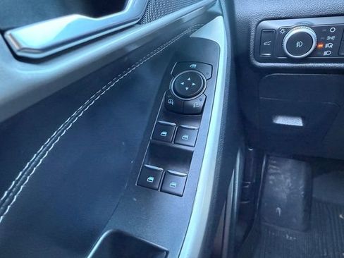 Used 2022 Ford Explorer XLT w/ Equipment Group 202A image 20